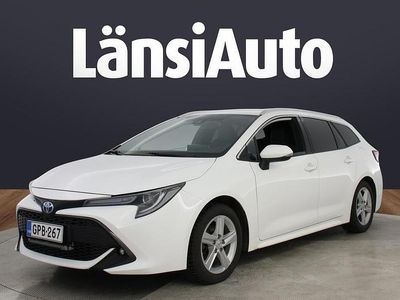 Valkoinen Käytetty 2022 Toyota Corolla Business Edition Farmari | 22 250 € (Perustarjous)