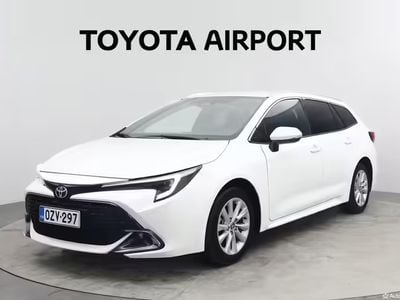Valkoinen Käytetty 2023 Toyota Corolla Edition Farmari | 27 990 € (Perustarjous)