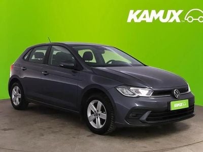 Käytetty VW Polo Business 95 HP (69 kW) 2022 Hopea / harmaa Sedan