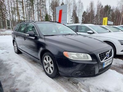 käytetty Volvo V70 1,6D DRIVe - 3kk lyhennysvapaa - Lohkolämmitin ja sisäpistoke, kahdet