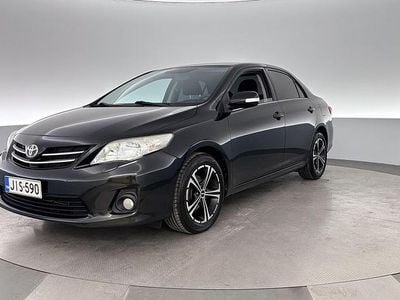 Käytetty Toyota Corolla Sol 132 HP (97 kW) 2013 Sedan