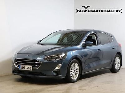 Sininen Käytetty 2019 Ford Focus Titanium Viistoperä | 17 900 € (Perustarjous)