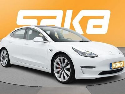 Käytetty 2019 Tesla Model 3 Performance Sedan | 21 900 € (Perustarjous)