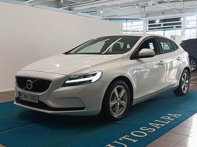 Käytetty Volvo V40 Standard 120 HP (88 kW) 2019 707 Farmari