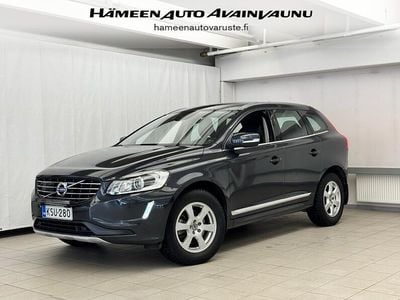 Käytetty Volvo XC60 Business Edition 190 HP (139 kW) 2017 Harmaa Katumaasturi