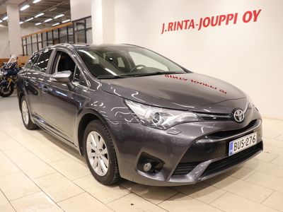 käytetty Toyota Avensis 1,8 Valvematic Active Edition Touring Sports Multidrive S - 3kk lyhennysvapaa - Navi, Peruutuskamera - Ilmainen kotiintoimitus! - J. autoturva