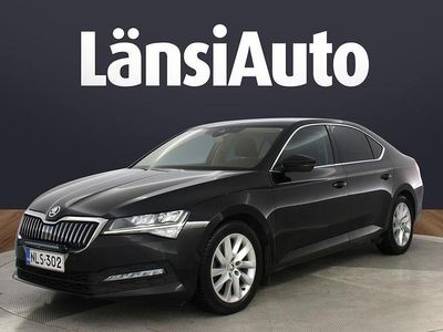Musta Käytetty 2020 Skoda Superb Ambition Sedan | 19 880 € (Perustarjous)