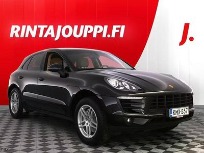 Musta Käytetty 2015 Porsche Macan S Katumaasturi | 32 580 €