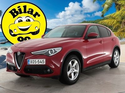 käytetty Alfa Romeo Stelvio 2,2 Diesel 210hp AT8 AWD Super * Juuri tullut! / Webasto / ACC / P.Kamera * - *OSTA NYT, MAKSA HUHTIKUUSSA!* -