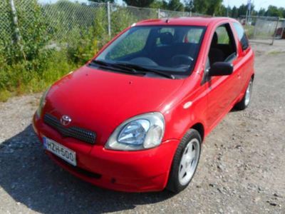 käytetty Toyota Yaris 1,3 VVT-i Linea Luna 3d