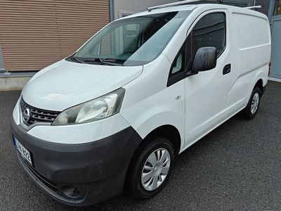 Valkoinen Käytetty 2014 Nissan NV200 Comfort Tila-auto | 9 480 €