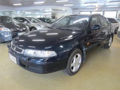 Vihreä Käytetty 1996 Mazda 626 Viistoperä | 2 700 €
