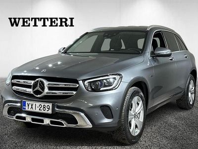 Harmaa Käytetty 2020 Mercedes GLC300e Business Katumaasturi | 29 900 € (Kallis)