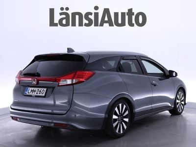 käytetty Honda Civic Tourer 1,8i Lifestyle Business HID