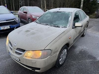 Ruskea Käytetty 2004 Nissan Almera Sedan | 3 980 € (Kallis)