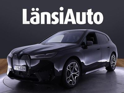 Käytetty 2022 BMW iX Sport Line Katumaasturi | 39 900 € (Perustarjous)