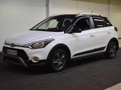Käytetty Hyundai i20 Active Cross 99 HP (72 kW) 2020 Viistoperä