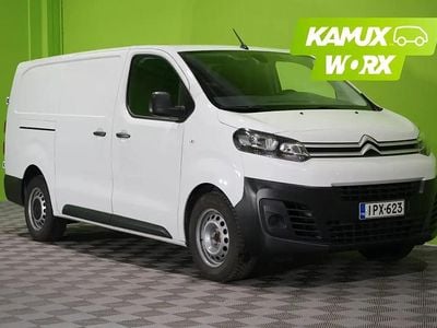 Käytetty Citroën Jumpy 144 HP (105 kW) 2022 Icy white paint/standard flat ext trim type Tila-auto