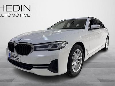 Valkoinen Käytetty 2022 BMW 520 Farmari | 34 500 €