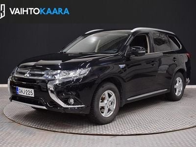 Käytetty Mitsubishi Outlander P-HEV Instyle 121 HP (88 kW) 2016 Katumaasturi