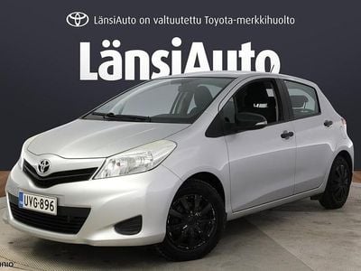 Käytetty Toyota Yaris Life 99 HP (72 kW) 2013 Viistoperä
