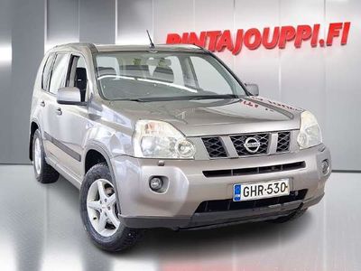 käytetty Nissan X-Trail 2,0 SE 6MT 4x4 - 3kk lyhennysvapaa