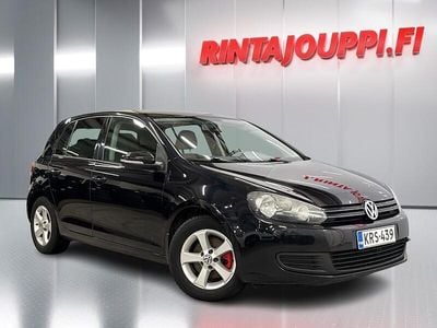 Musta Käytetty 2012 VW Golf VII Comfortline Viistoperä | 7 900 € (Perustarjous)