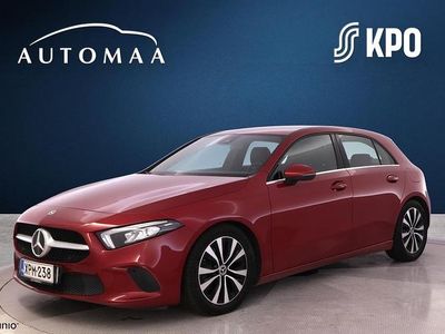 Punainen Käytetty 2021 Mercedes A200 Business Viistoperä | 26 800 € (Perustarjous)
