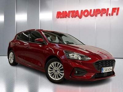 Punainen Käytetty 2020 Ford Focus ST-Line Viistoperä | 14 170 € (Hieman kallis)