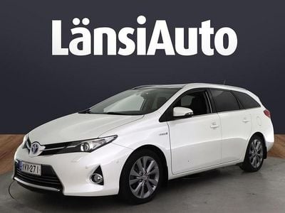 Käytetty 2013 Toyota Auris Touring Sports Premium Farmari | 13 590 € (Hyvä tarjous)