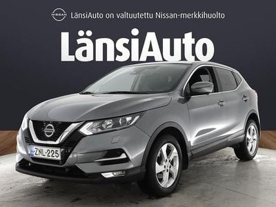 Käytetty Nissan Qashqai N-Connecta 159 HP (116 kW) 2020 Harmaa Katumaasturi