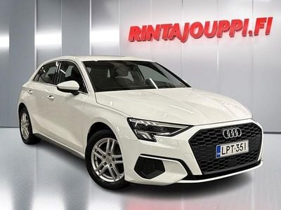 Käytetty Audi A3 Sportback Business 110 HP (80 kW) 2021 Valkoinen Viistoperä