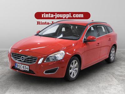 käytetty Volvo V60 D3 Momentum aut S/S