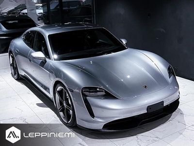 Porsche Taycan 4S