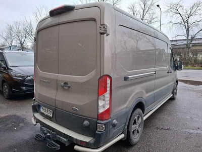 Harmaa Käytetty 2023 Ford Transit Trend Van | 37 900 € (Hieman kallis)