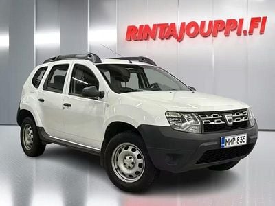 Käytetty Dacia Duster Ambiance 114 HP (83 kW) 2016 Valkoinen Katumaasturi