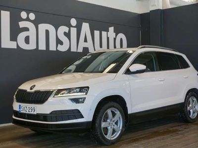 käytetty Skoda Karoq 2,0 TDI 150 4x4 Exclusive DSG Autom. SUOMI-auto / HUIPPUVARUSTELTU / Auto juuri saapunut, kysy myyjiltämme lisää! **** Tähän autoon jopa 84 kk rahoitusaikaa Nordealta ****