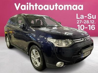 Käytetty 2013 Mitsubishi Outlander Intense Katumaasturi | 11 990 € (Kallis)