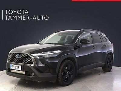 Käytetty Toyota Corolla Cross Edition 197 HP (144 kW) 2023 Black 218 Katumaasturi