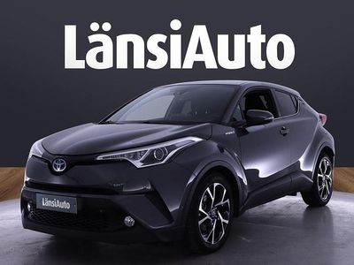 Käytetty Toyota C-HR Team 122 HP (89 kW) 2019 Katumaasturi