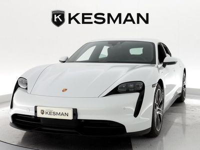 Käytetty 2023 Porsche Taycan Sport Turismo Sedan | 99 400 €