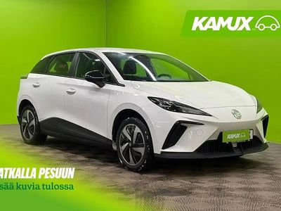 Käytetty MG MG4 EV 125 kW (170 HP) 2023 Valkoinen Viistoperä