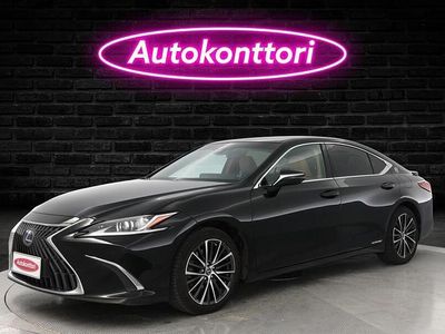 Käytetty 2022 Lexus ES300 Business Edition Sedan | 24 900 €