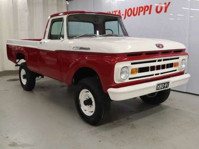 käytetty Ford F250 F250Museo