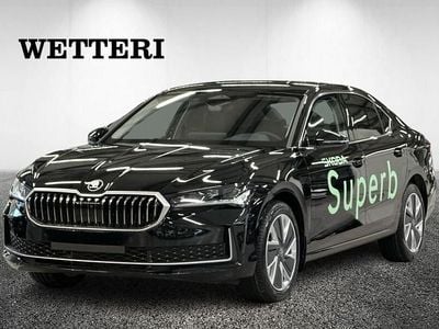 Käytetty Skoda Superb Style 150 HP (110 kW) 2025 Musta Sedan