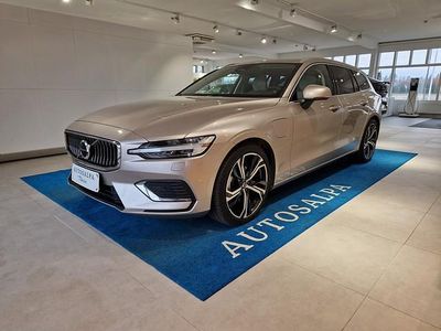 Käytetty 2023 Volvo V60 Performance Farmari | 41 900 € (Kallis)