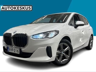 Valkoinen Käytetty 2024 BMW 230 Farmari | 36 900 € (Perustarjous)
