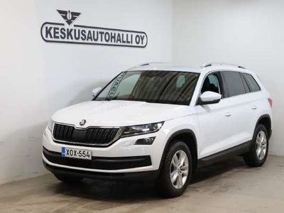 käytetty Skoda Kodiaq 2,0 TSI 4x4 Style DSG Autom. - Adapt vakionop / Koukku / Lisälämmitin kaukolla / Sähköluukku / 360 /