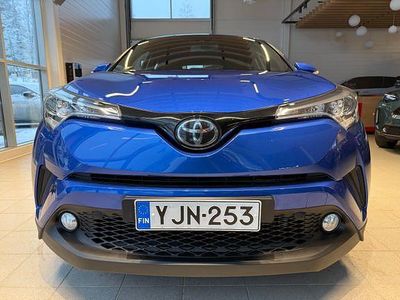 Sininen Käytetty 2017 Toyota C-HR Multidrive S Katumaasturi | 20 650 € (Perustarjous)