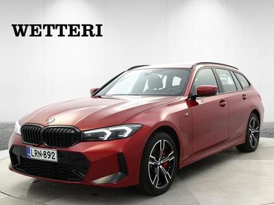 Käytetty BMW 330e M Sport 292 HP (214 kW) 2025 Punainen Farmari